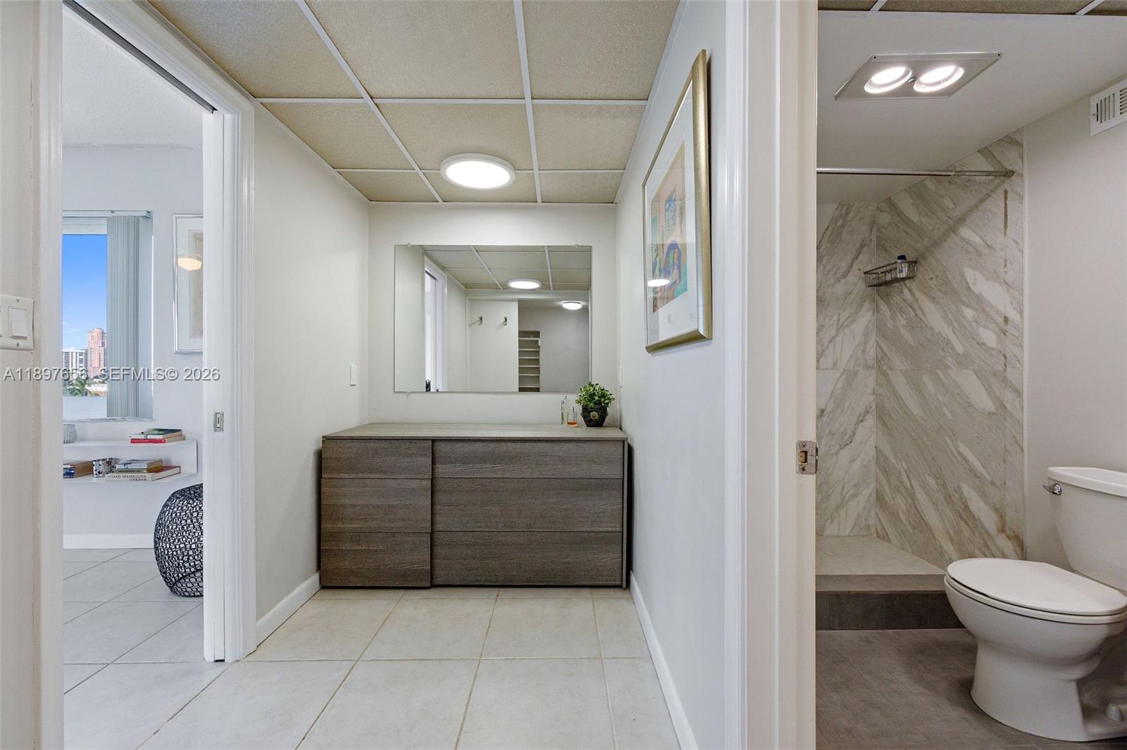 PARK TOWER CONDO - Residential