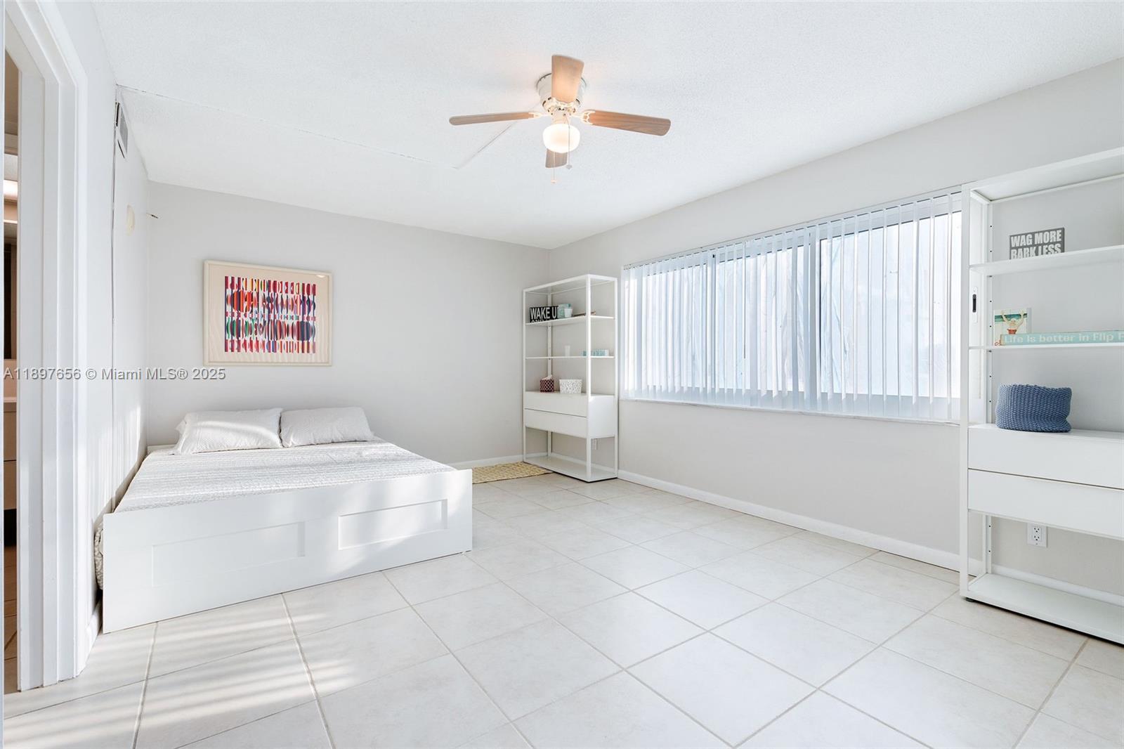 PARK TOWER CONDO - Residential