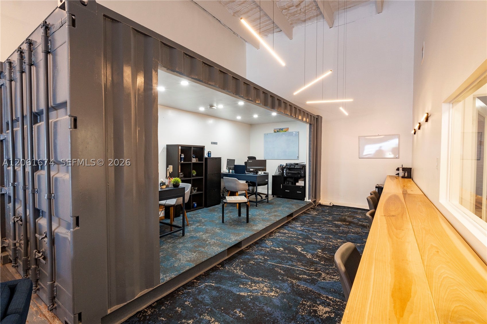 5516 NW 72nd Ave 5516
