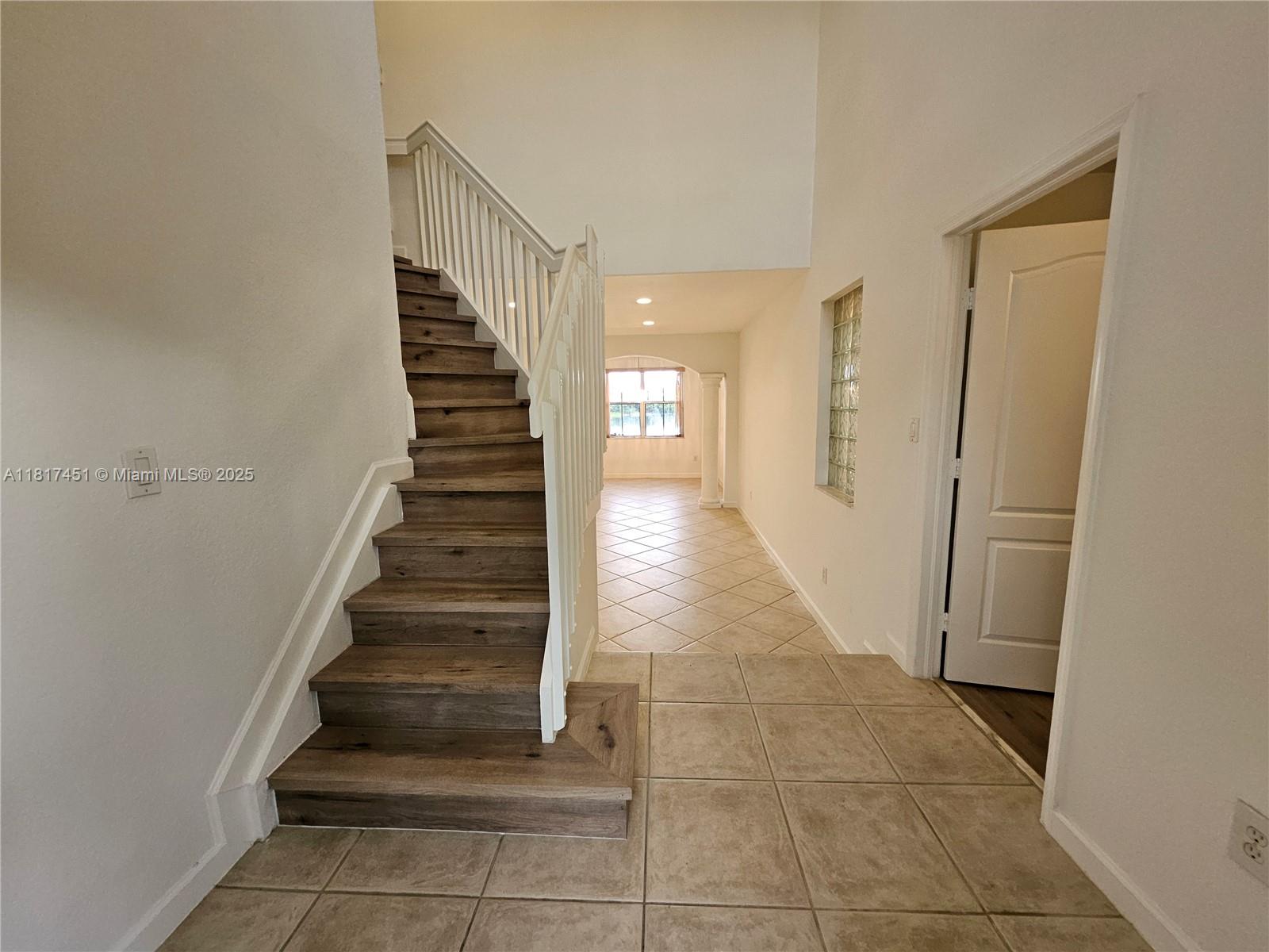 17046 SW 39th Ct 17046
