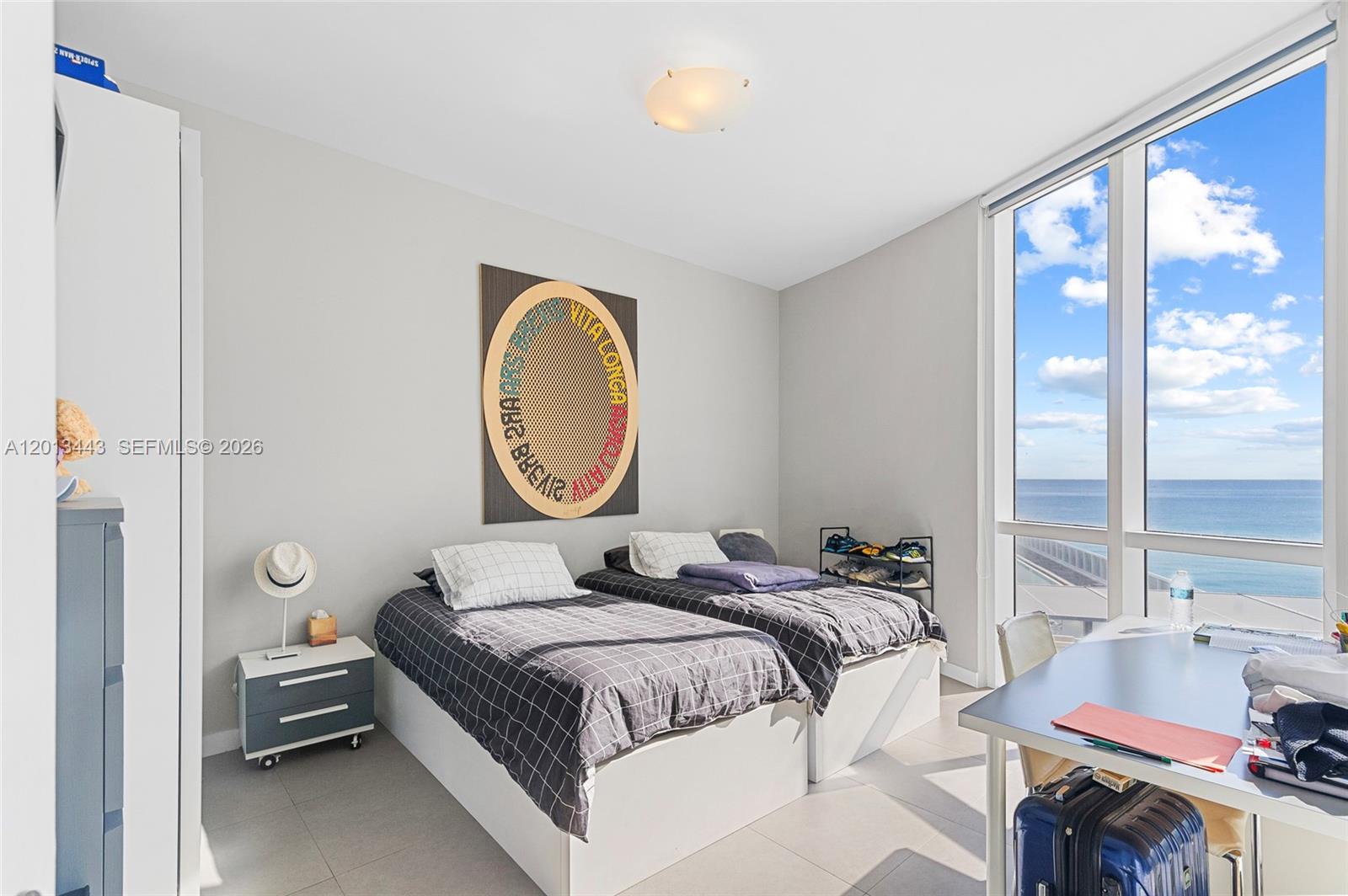 TDR TOWER I CONDO - Residential