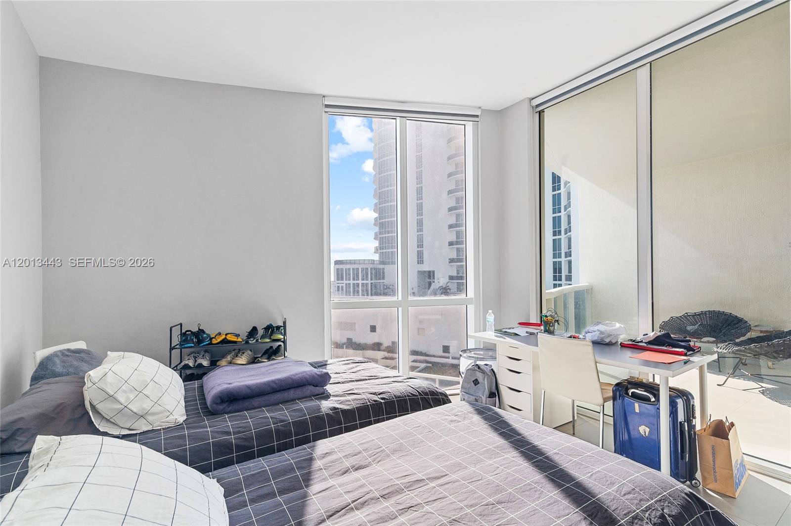 TDR TOWER I CONDO - Residential