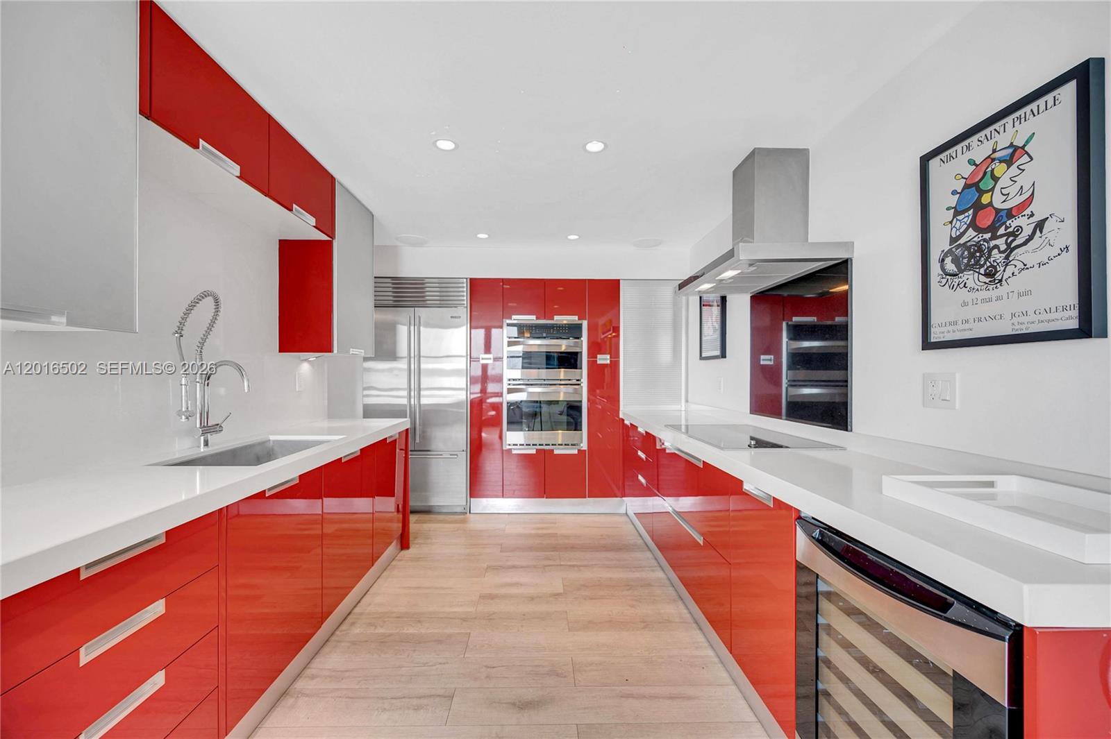 3 Island Ave 08I
