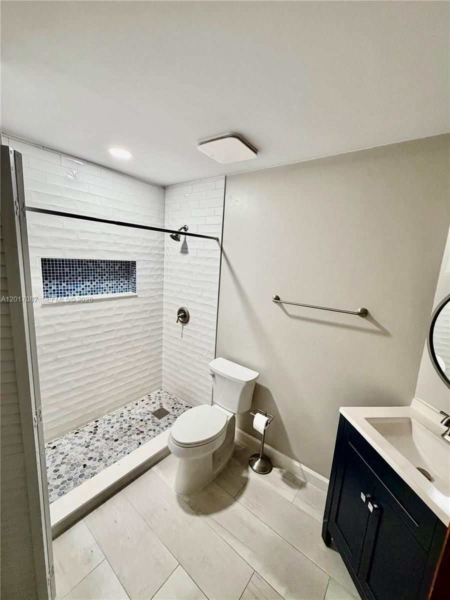 LAKE POINTE SEC 1 - Residential Lease