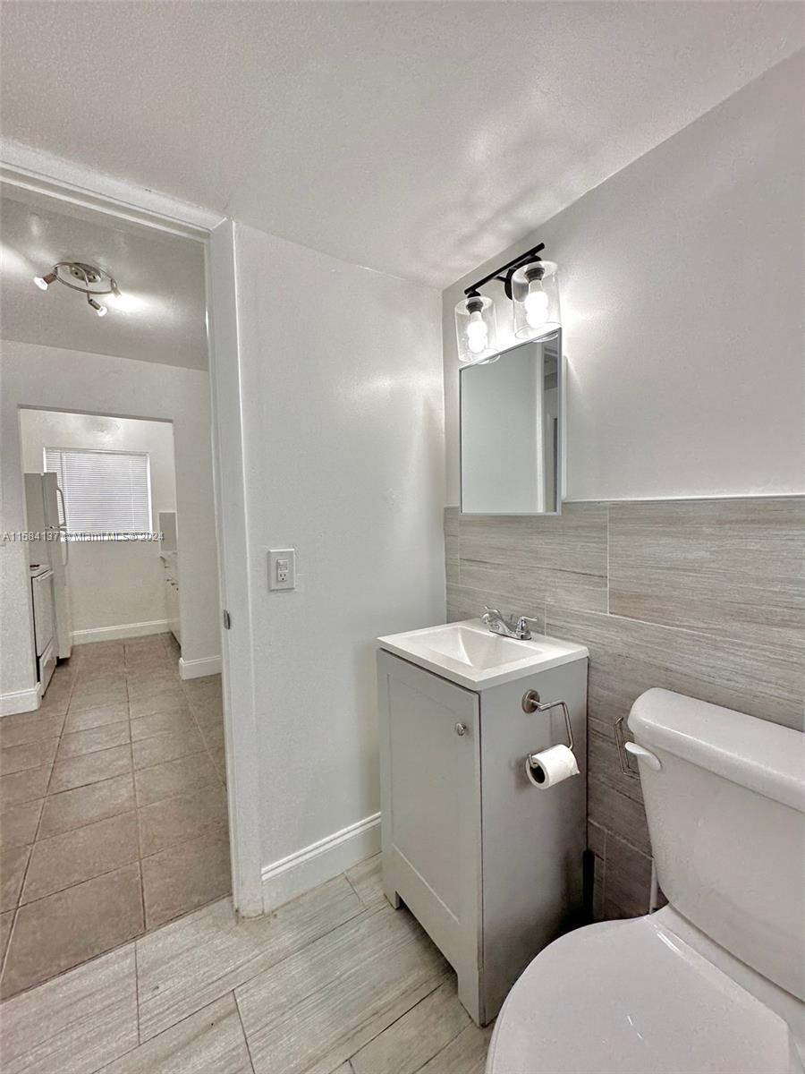 DOWDYS SUB - Residential Lease