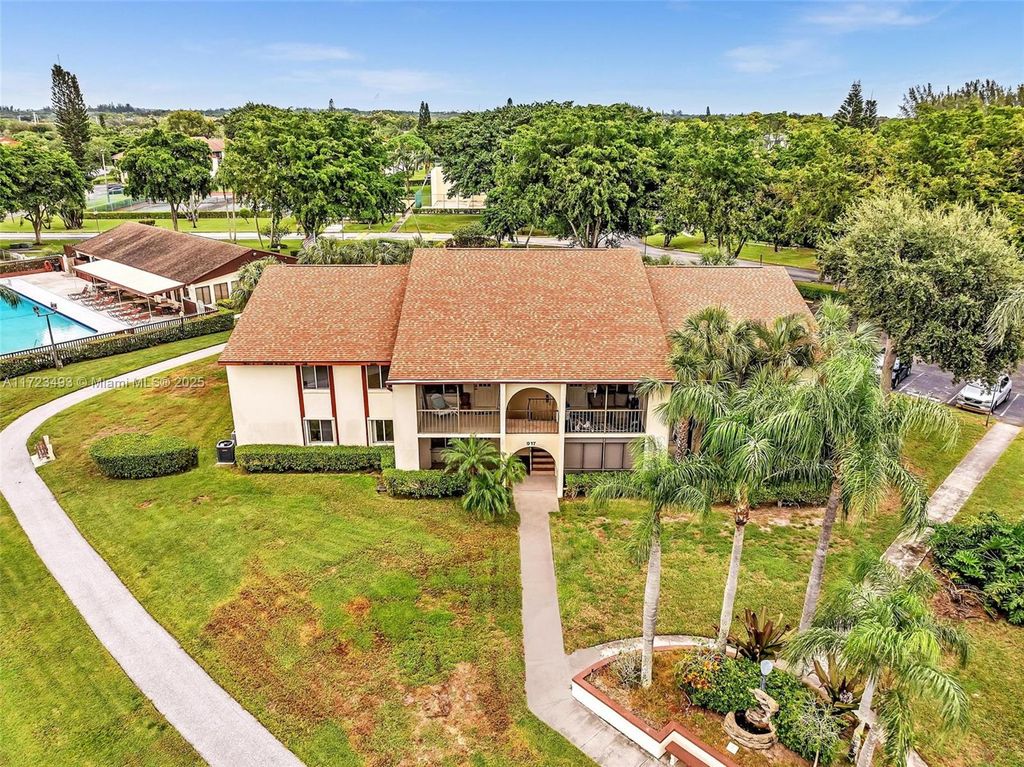 Photo of 4844 Sable Pine Cir #C1, West Palm Beach, FL 33417 (MLS # A11723493)