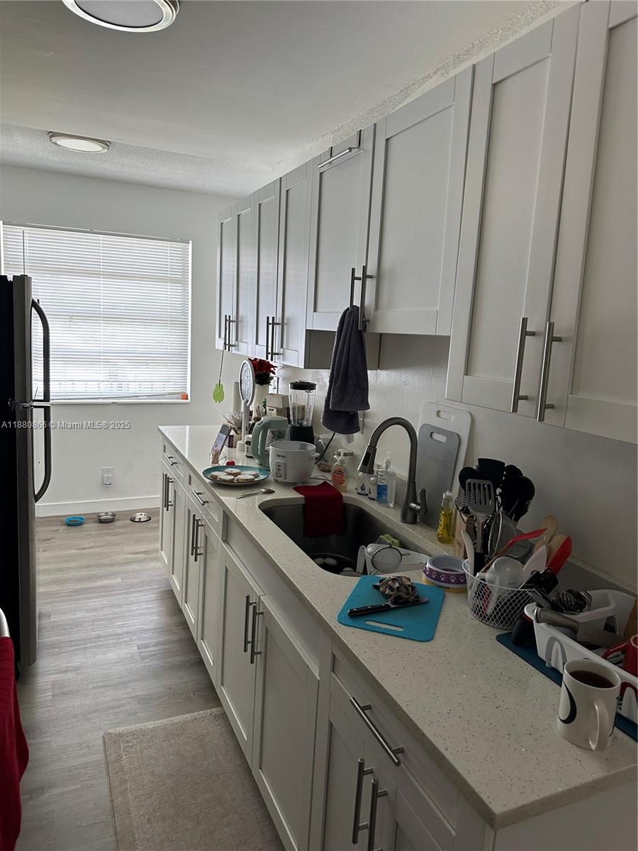 LSOLEI AT HALLANDALE BEAC - Residential Lease