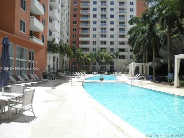 AMAZING 1 BEDROOM 1 BATHROOM UNIT AT THE VENTURE EAST CONDO, WOOD FLOORS THROUGHOUT, GRANITE COUNTERTOPS, WOOD KITCHEN CABINETS THAT MATCHES REFRIGERATOR, NICE BALCONY OVERLOOKING THE SWIMMING POOL, UNIT IS EQUIPPED WITH DISHWASHER, MICROWAVE, WASHER & DRYER. ELEGANT ATTENDED LOBBY. GREAT AMENITIES SUCH AS STATE OF THE ART FITNESS CENTER, BEAUTIFUL POOL, SPA, PLAYROOM, BILLIARD ROOM, MOVIE THEATER, KITCHEN FACILITY AND BUSINESS CENTER. PERFECT LOCATION WITHIN WALKING DISTANCE FROM RESTAURANTS, RETAIL AND SUPERMARKET AND 5 MINUTES TO THE BEACH.