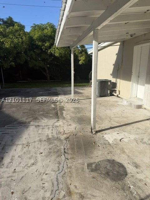 10541 SW 162nd Ter 0