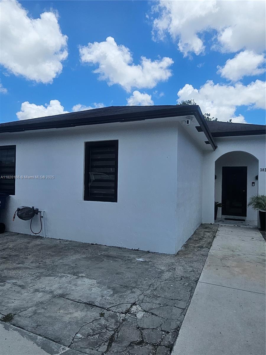 THE TROPICS AMD - Residential