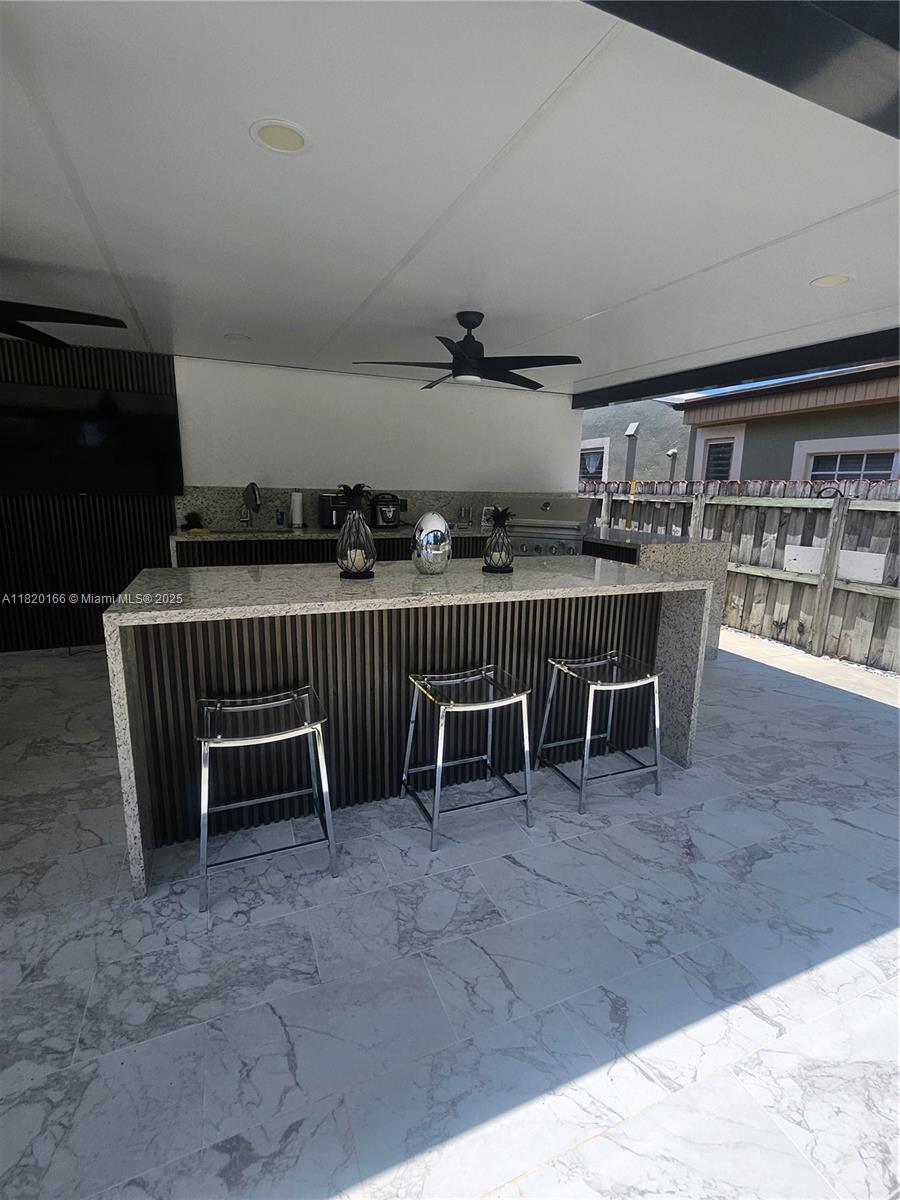 THE TROPICS AMD - Residential