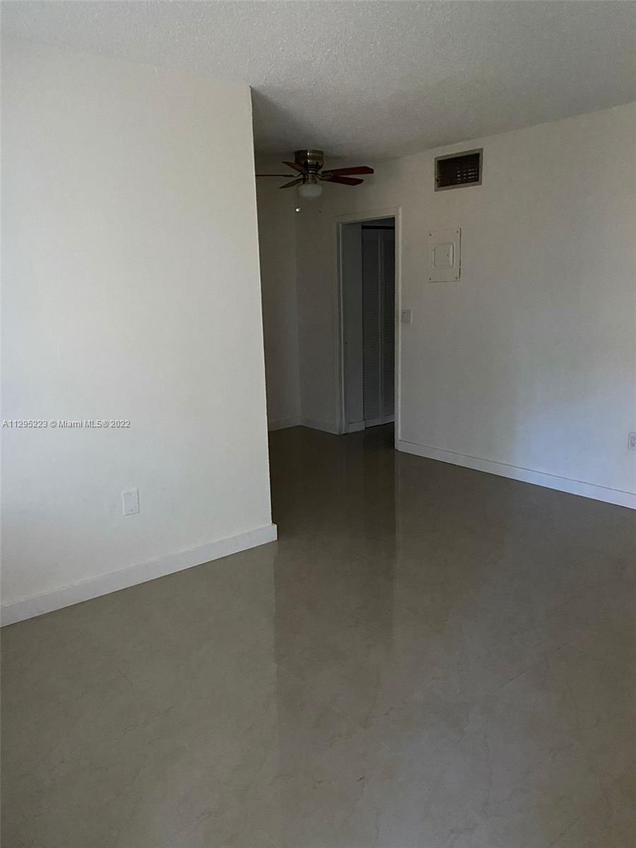 MOONRAKER CONDO - Residential Lease