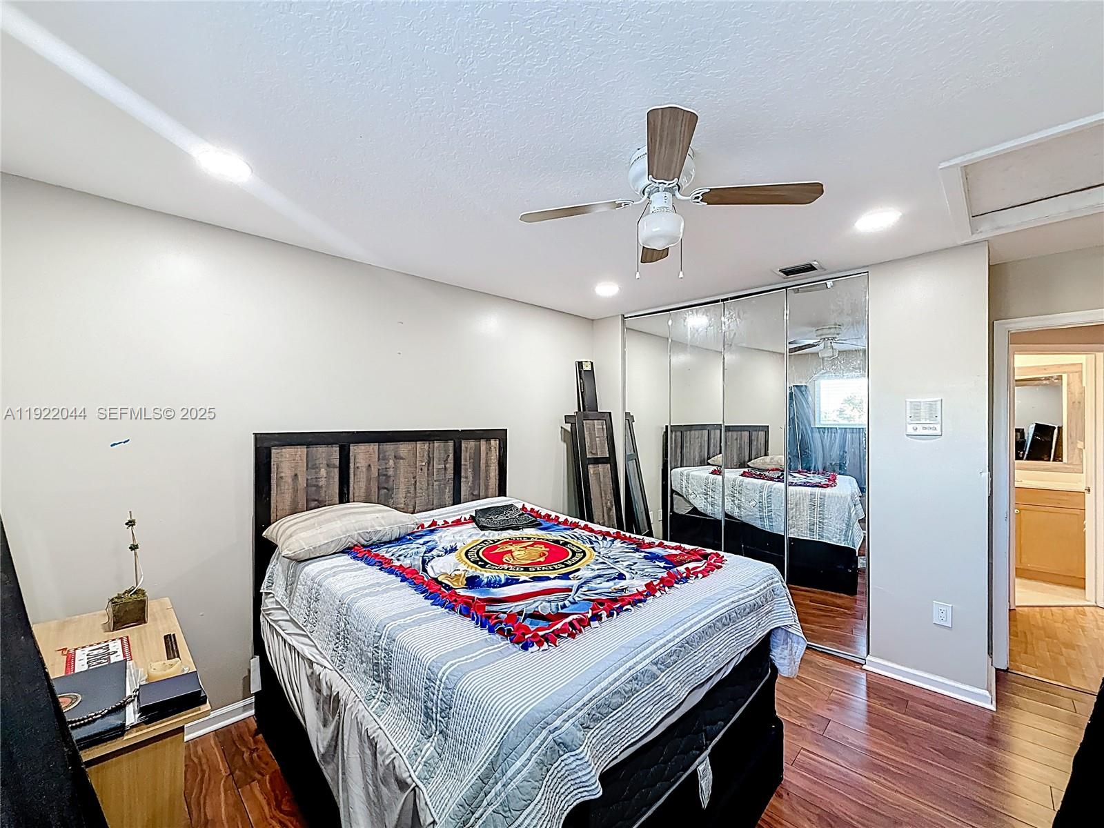 SESSA EIGHT - Residential