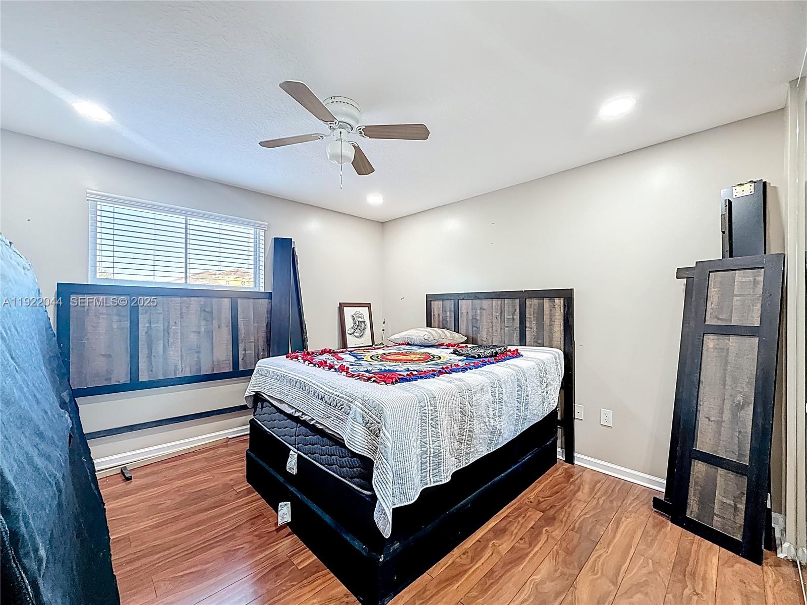 SESSA EIGHT - Residential