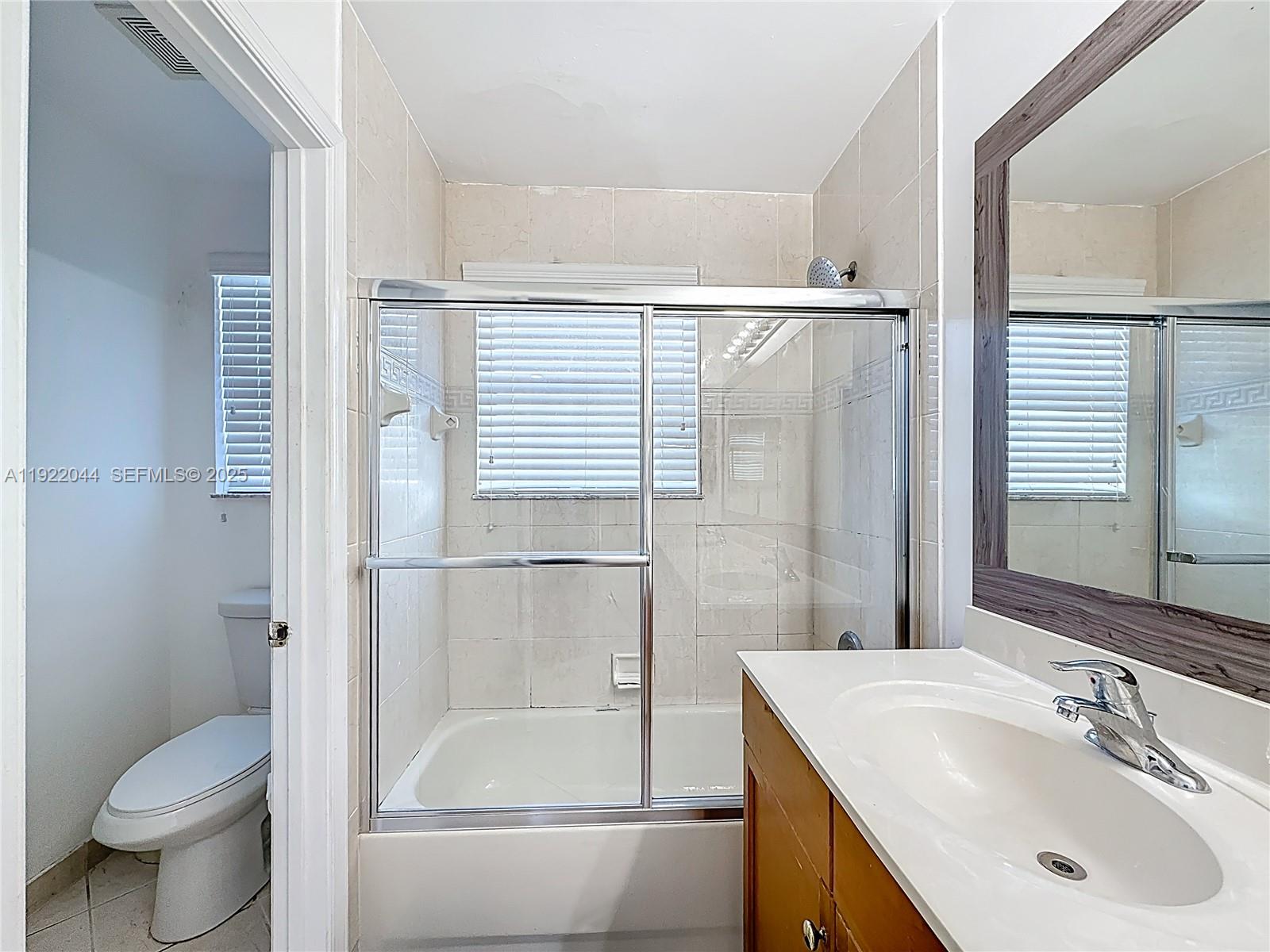 SESSA EIGHT - Residential