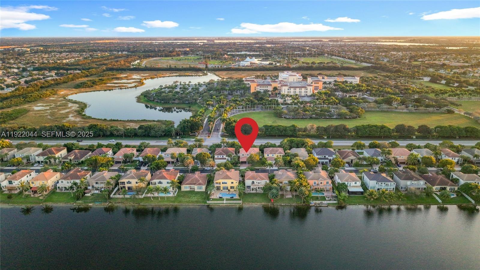 SESSA EIGHT - Residential