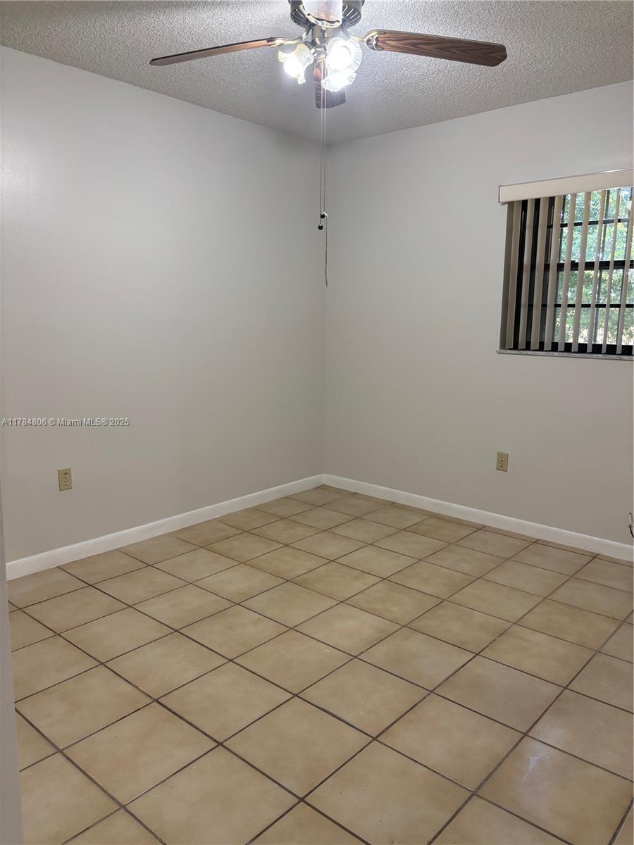995 SW 84th Ave 209