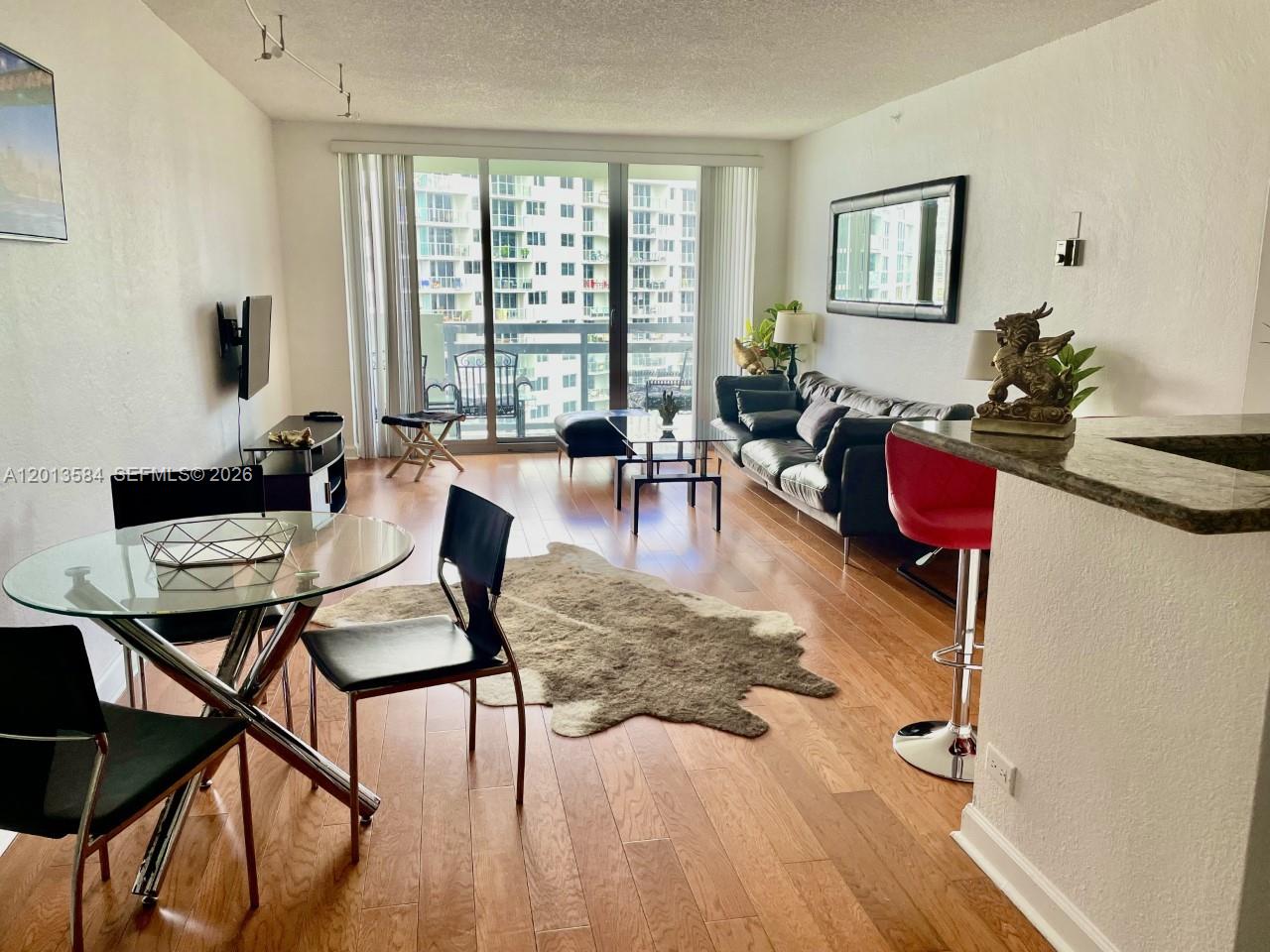 FLAMINGO SOUTH BEACH I CO - Residential Lease