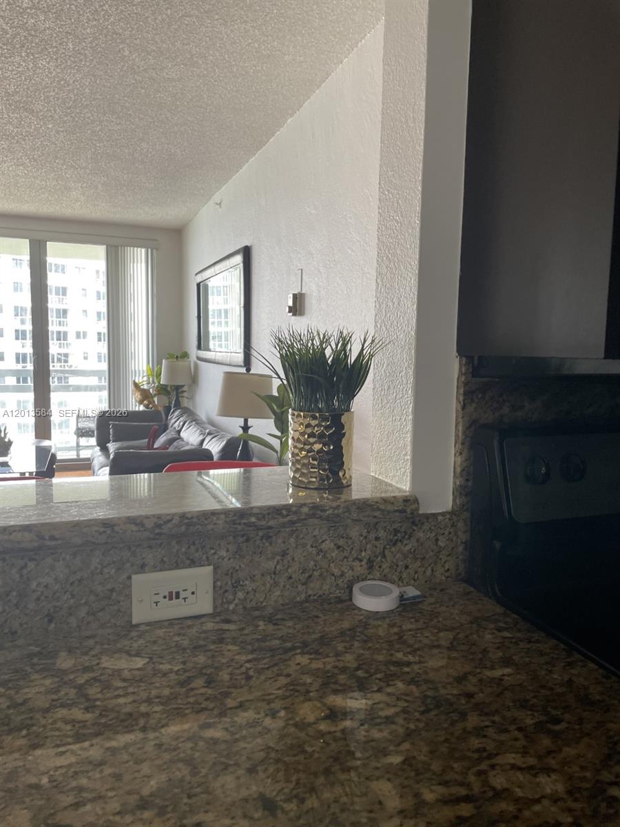 1500 Bay Rd 1142S