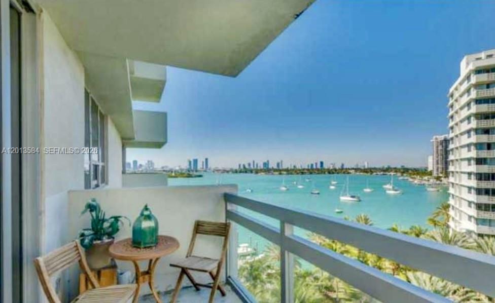 FLAMINGO SOUTH BEACH I CO - Residential Lease