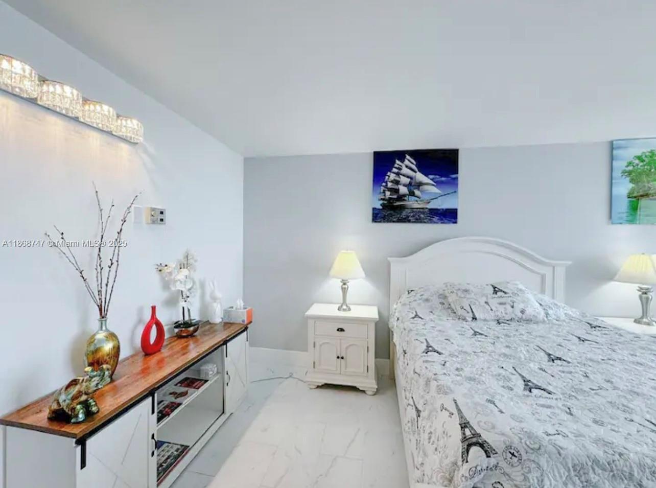 THE AVENTURA BEACH CLUB C - Residential