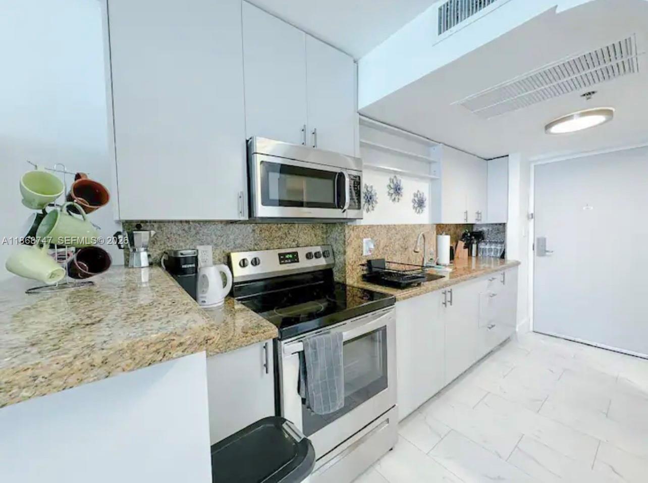 THE AVENTURA BEACH CLUB C - Residential