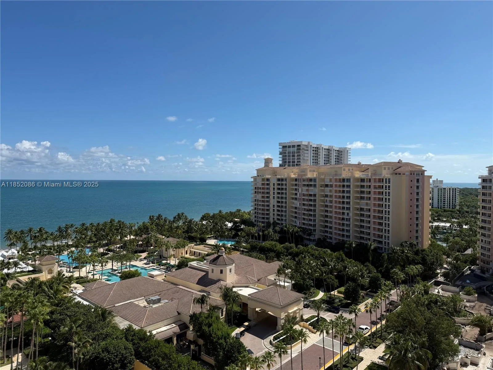 Key Biscayne, Florida 33149, United States, 3 Bedrooms Bedrooms, ,5 BathroomsBathrooms,Residential,Active,185132