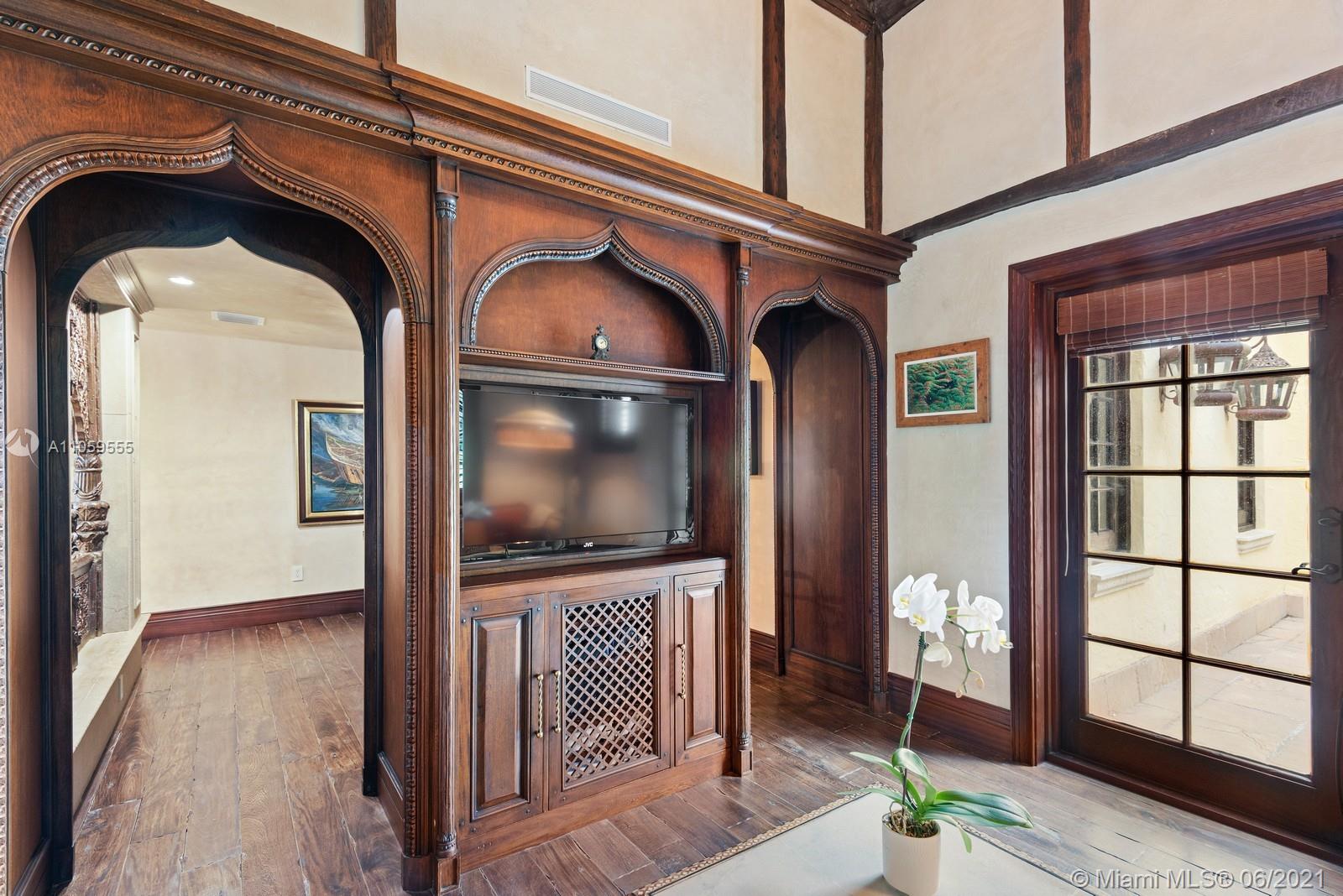 CORAL GABLES SEC A - Residential