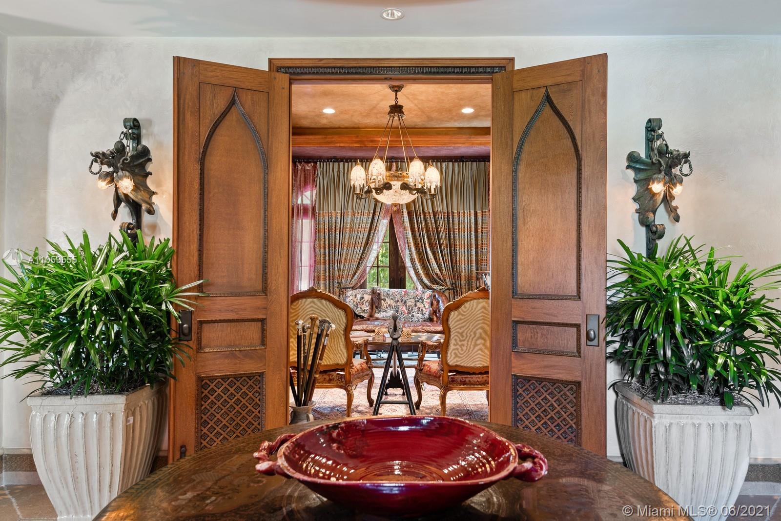CORAL GABLES SEC A - Residential