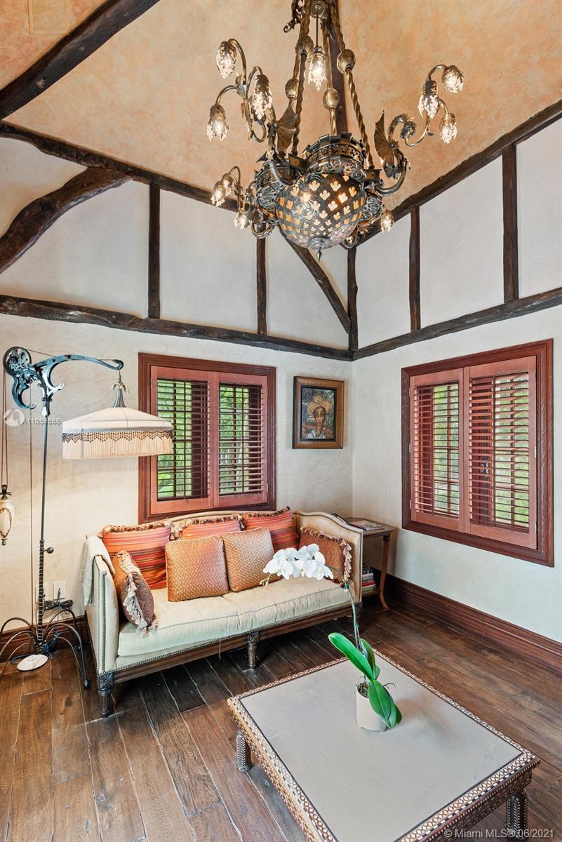 CORAL GABLES SEC A - Residential
