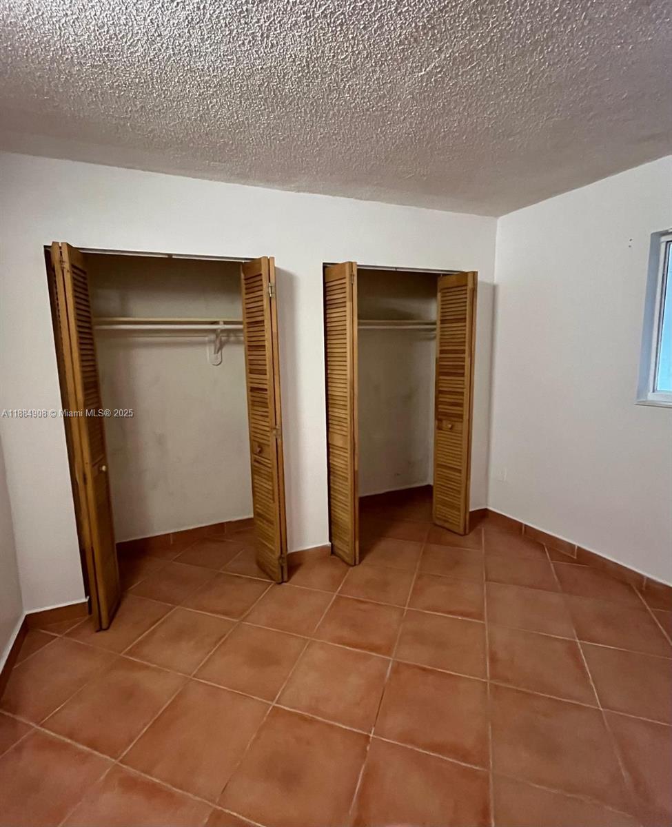 SAMARI LAKE EAST CONDO - Residential Lease