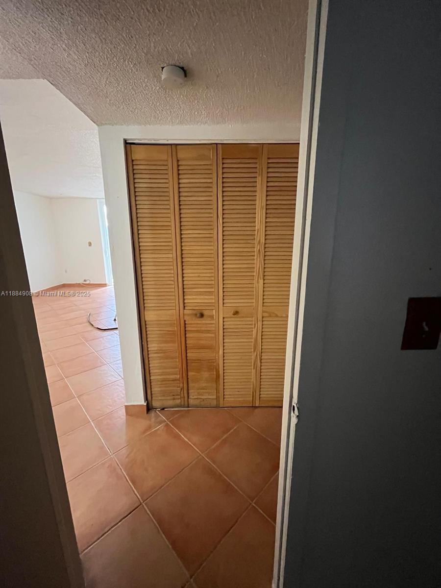 SAMARI LAKE EAST CONDO - Residential Lease