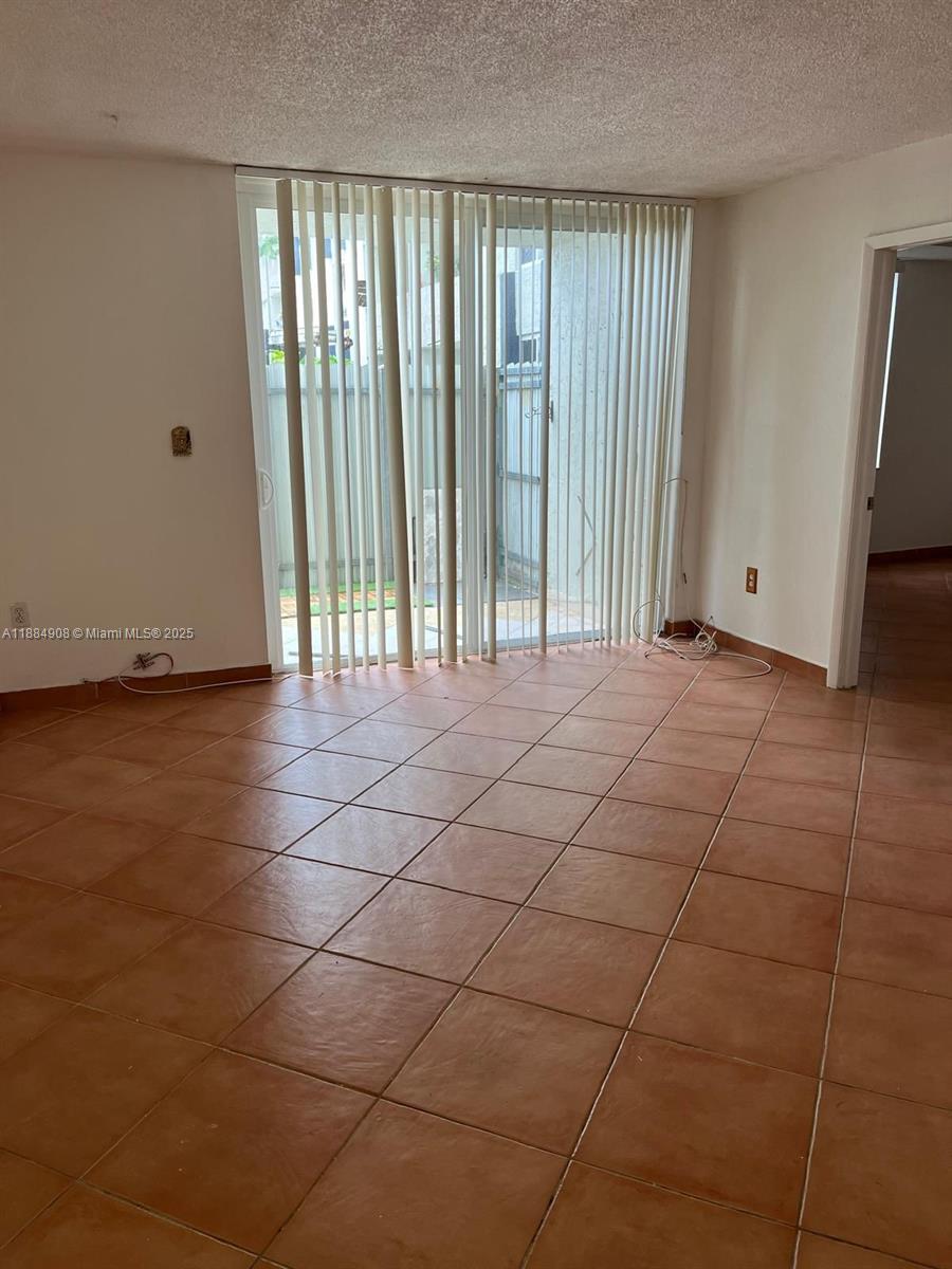 SAMARI LAKE EAST CONDO - Residential Lease