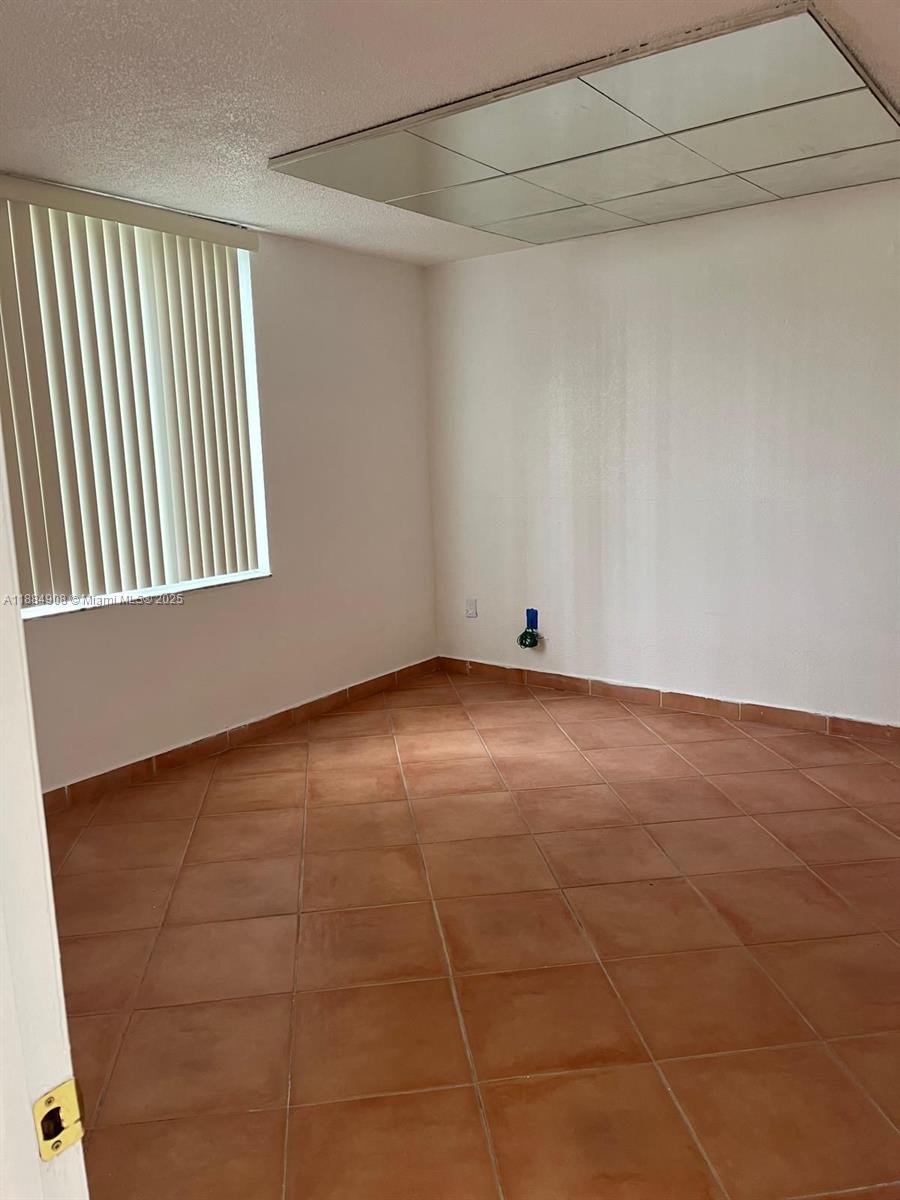 SAMARI LAKE EAST CONDO - Residential Lease