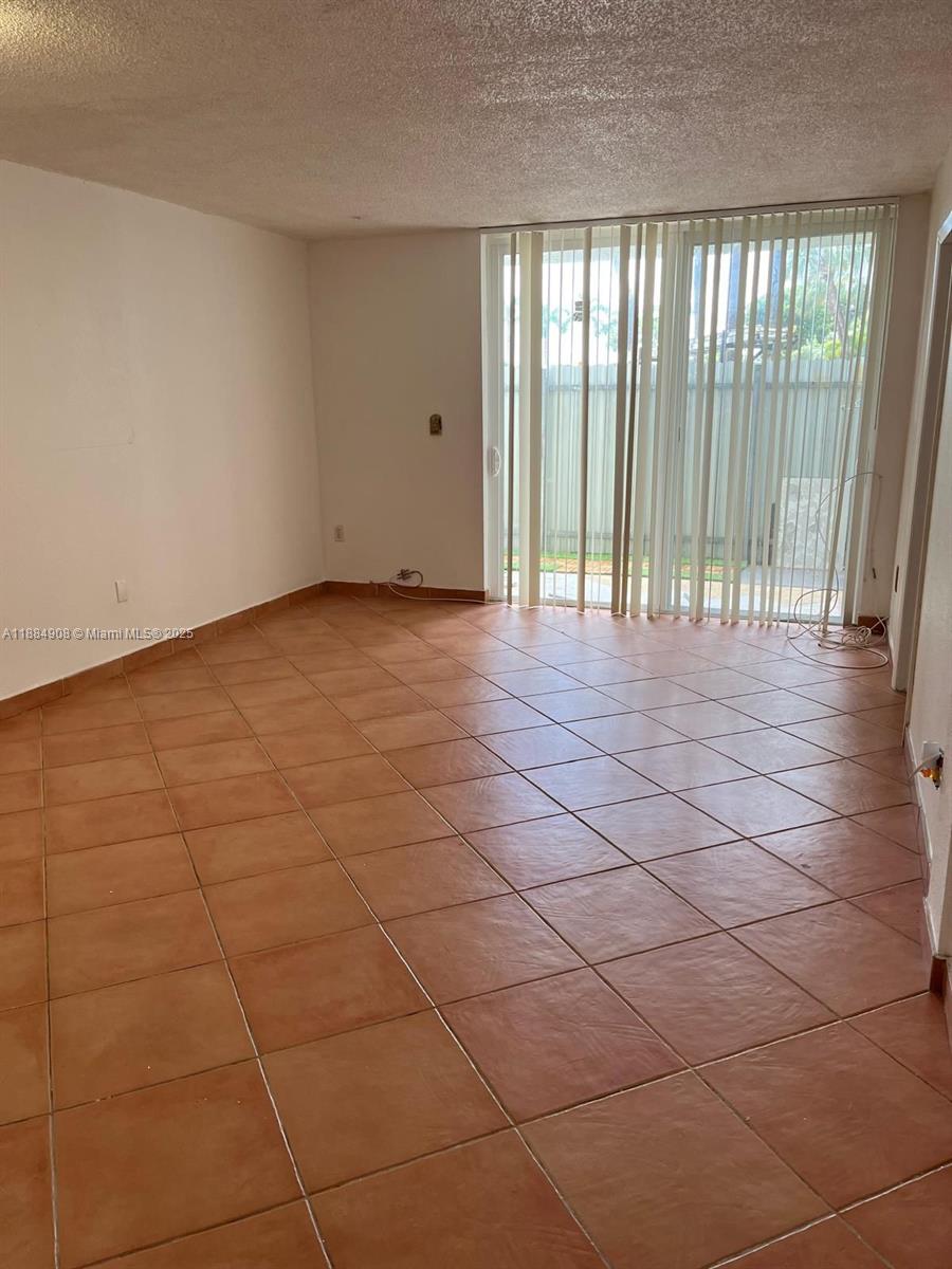 SAMARI LAKE EAST CONDO - Residential Lease