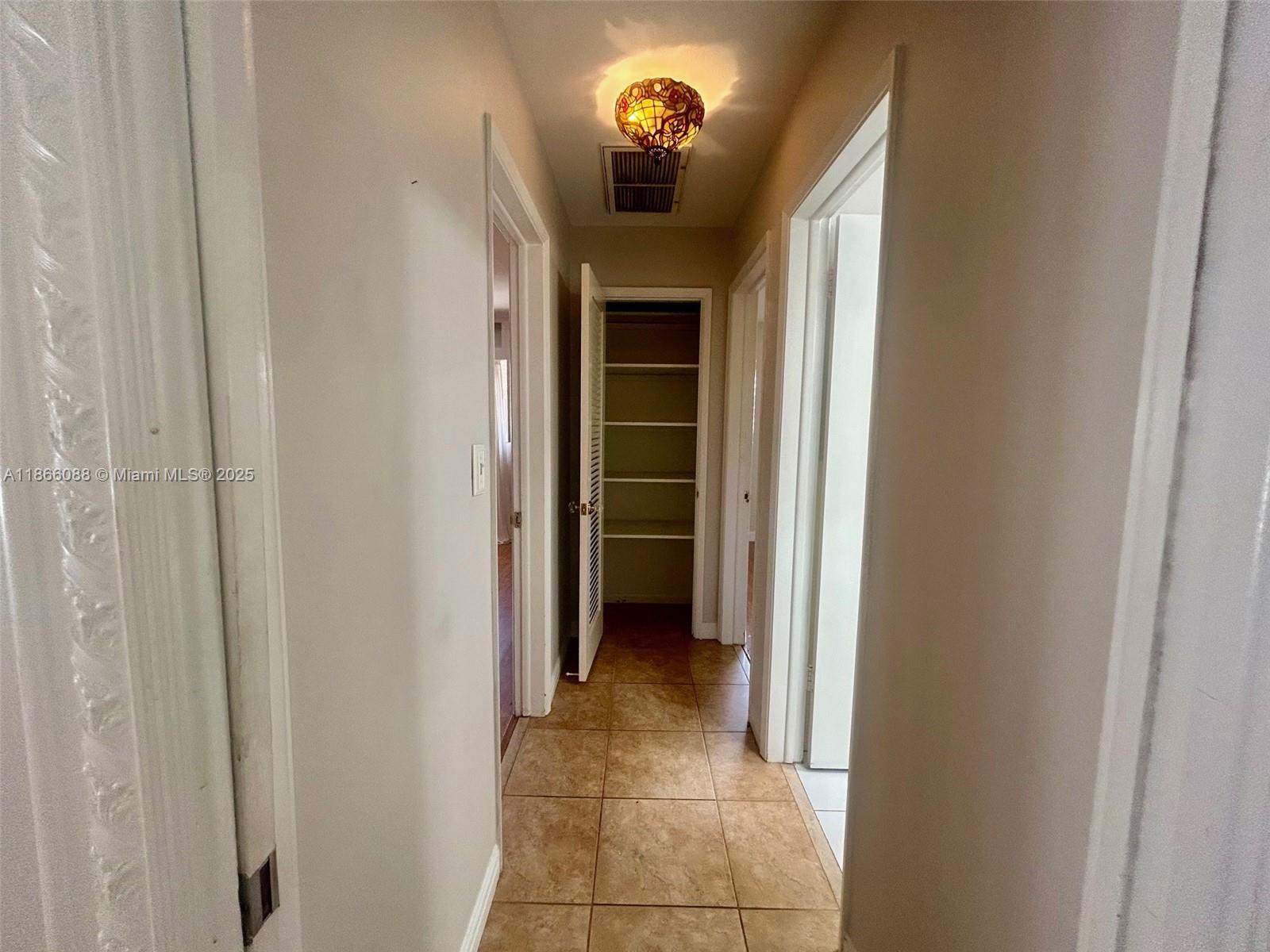 HIGH RIDGE ESTATES ADD - Residential