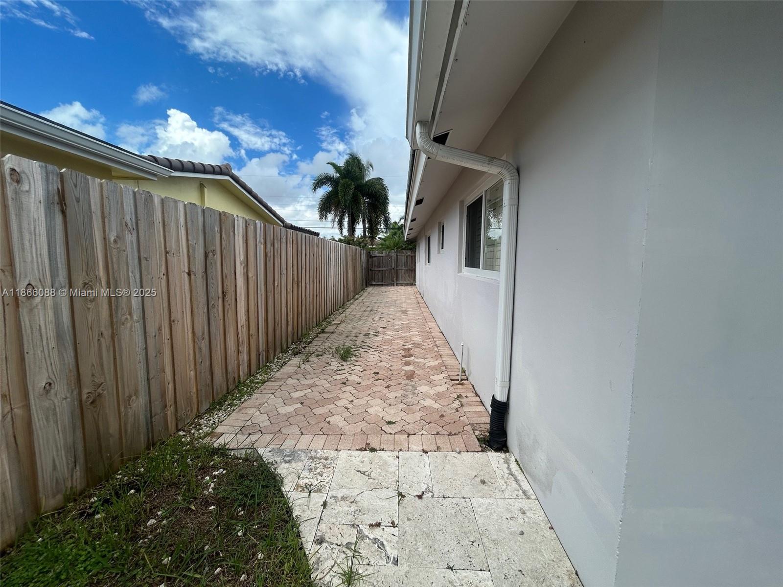 HIGH RIDGE ESTATES ADD - Residential