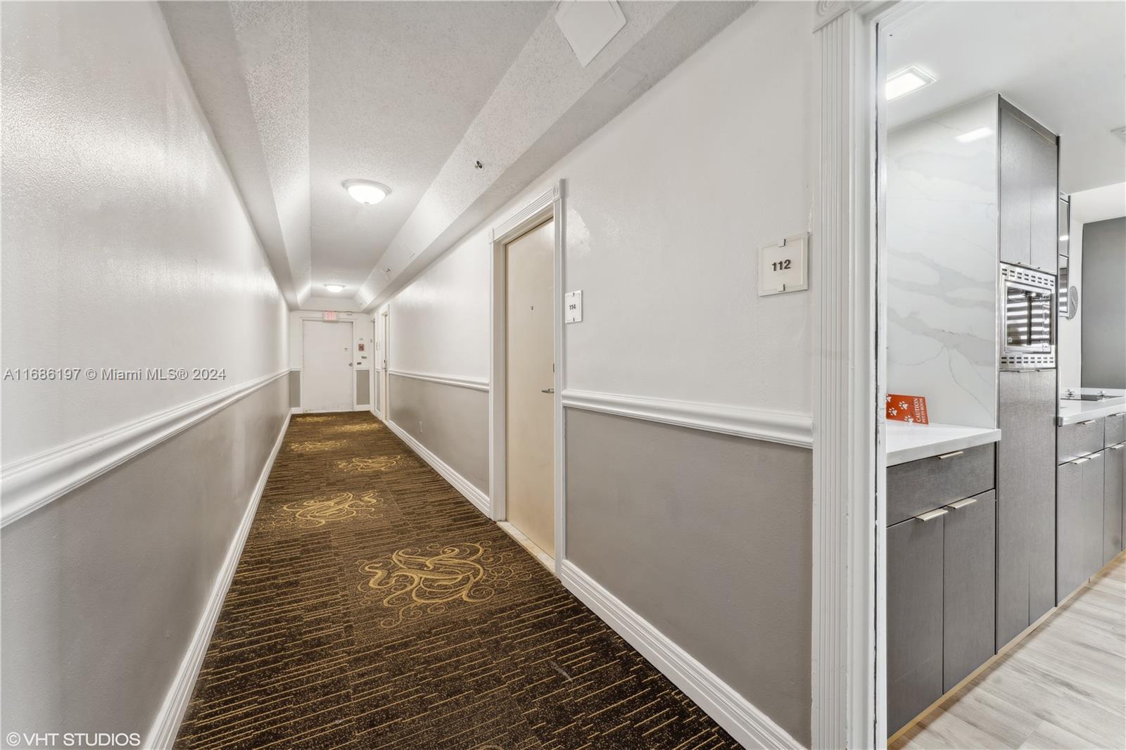 THE AVENTURA BEACH CLUB C - Residential
