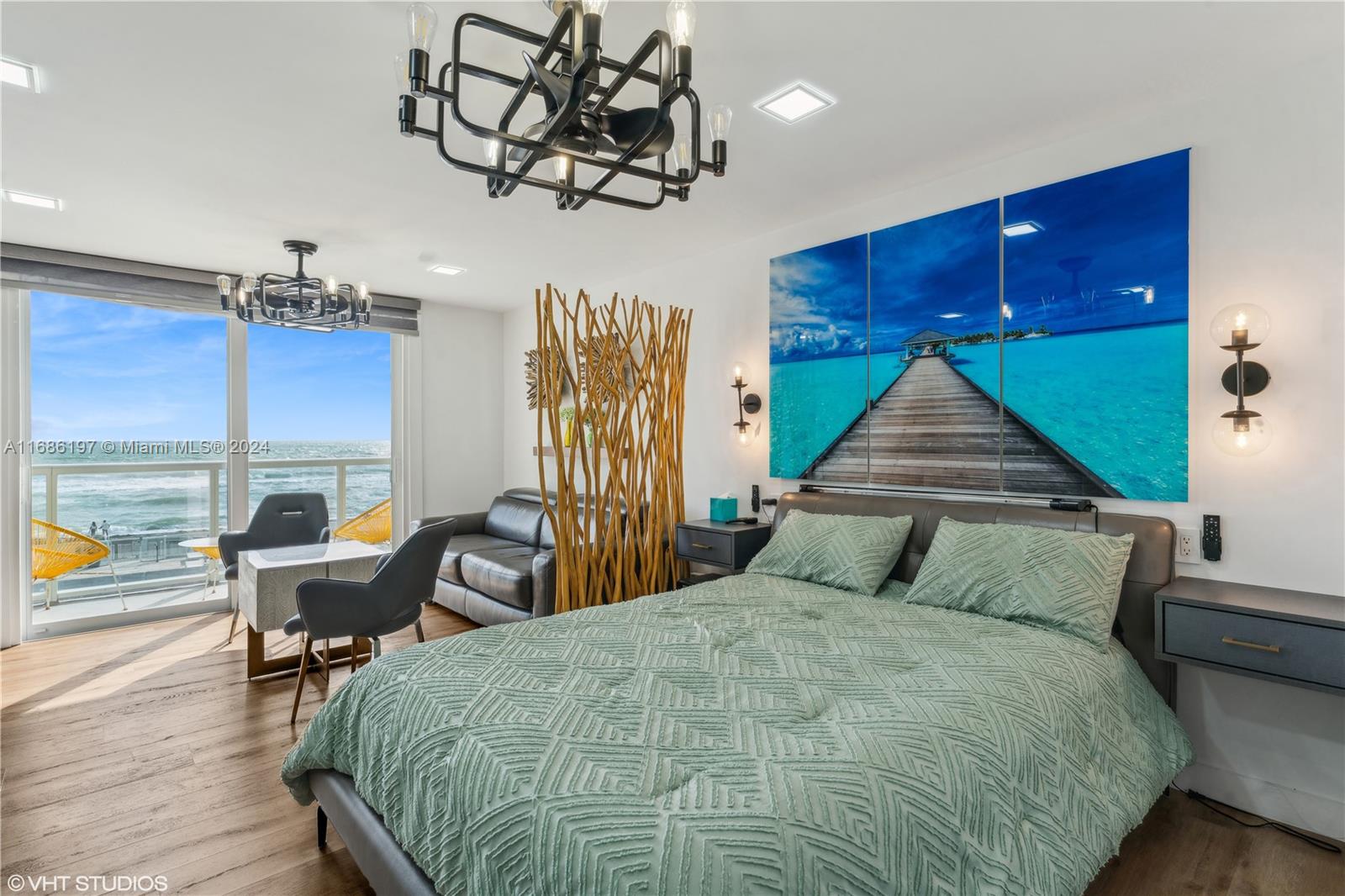 THE AVENTURA BEACH CLUB C - Residential