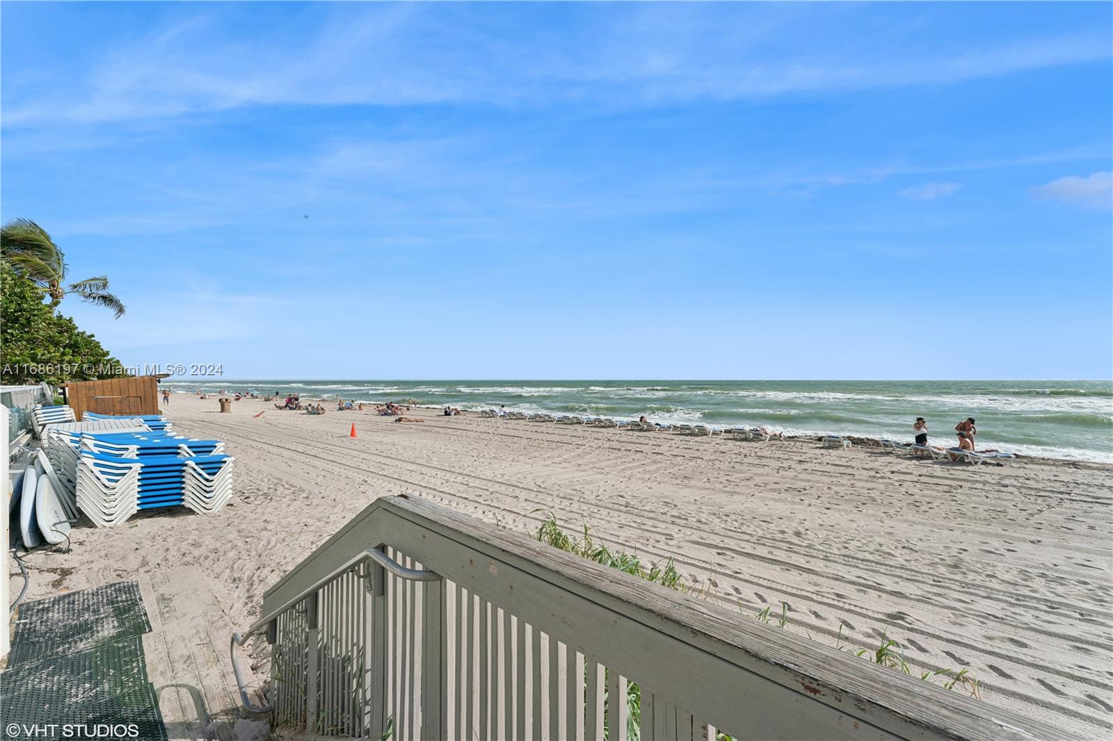 THE AVENTURA BEACH CLUB C - Residential