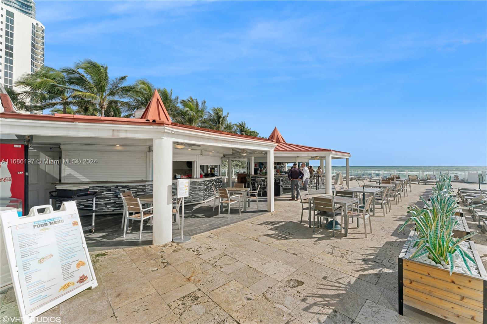 THE AVENTURA BEACH CLUB C - Residential