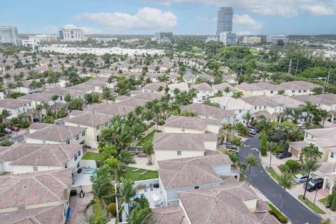 A home in Aventura