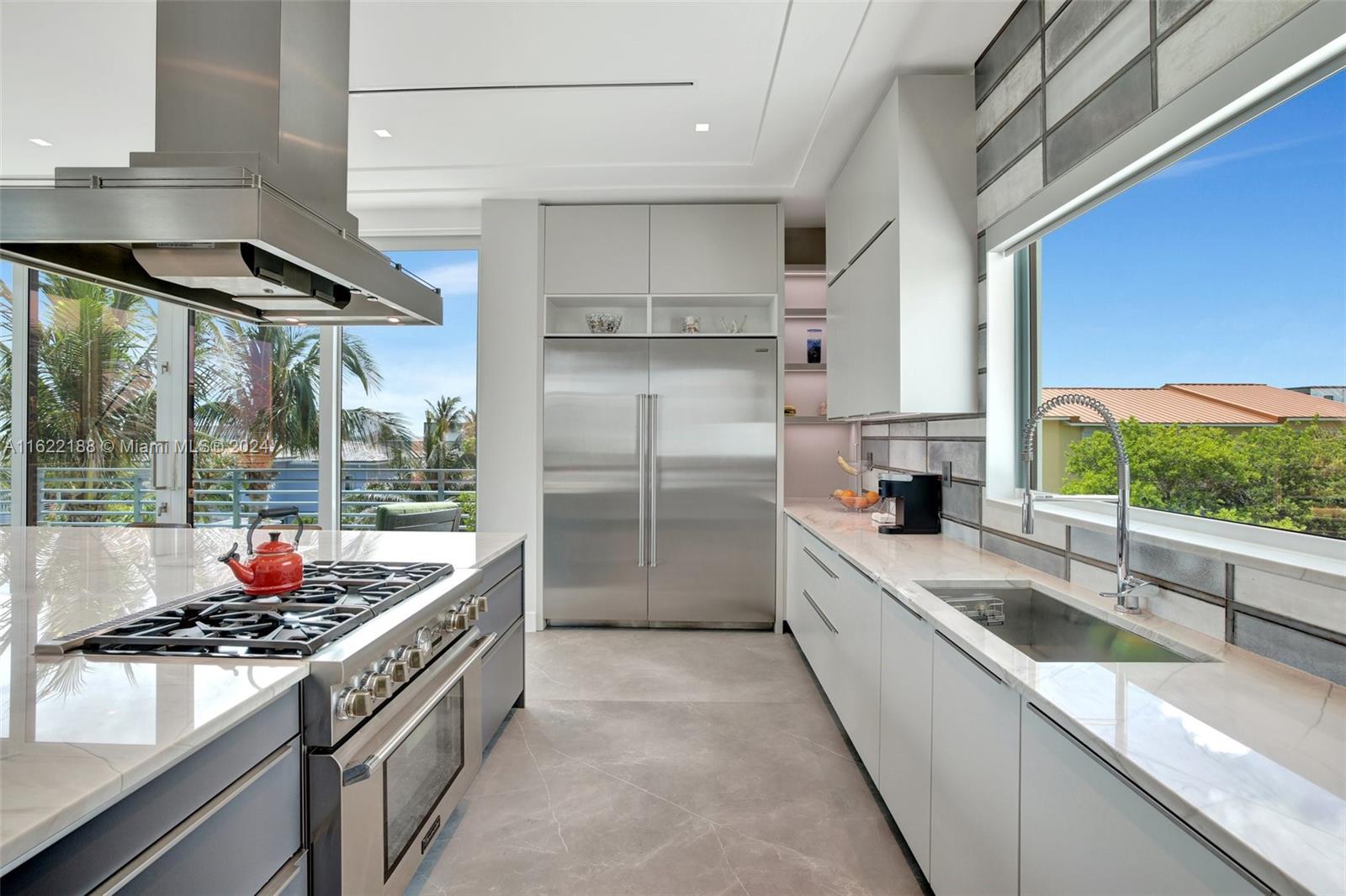 HOLLYWOOD CENTRAL BEACH - Residential Lease