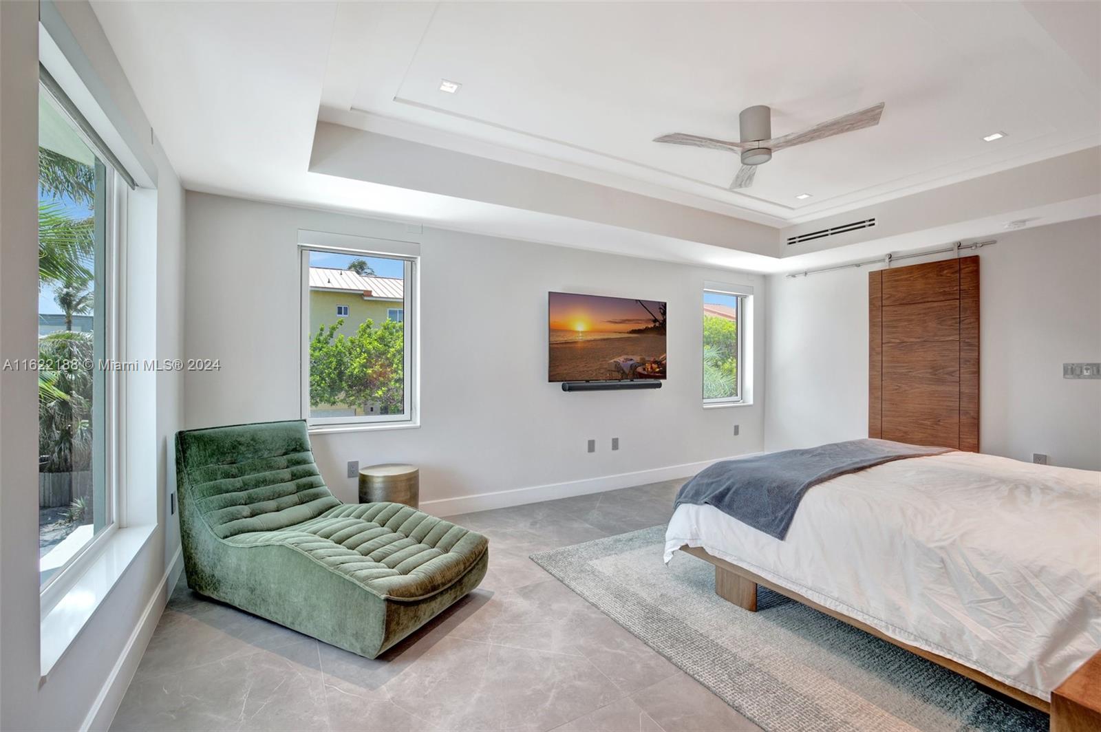 HOLLYWOOD CENTRAL BEACH - Residential Lease