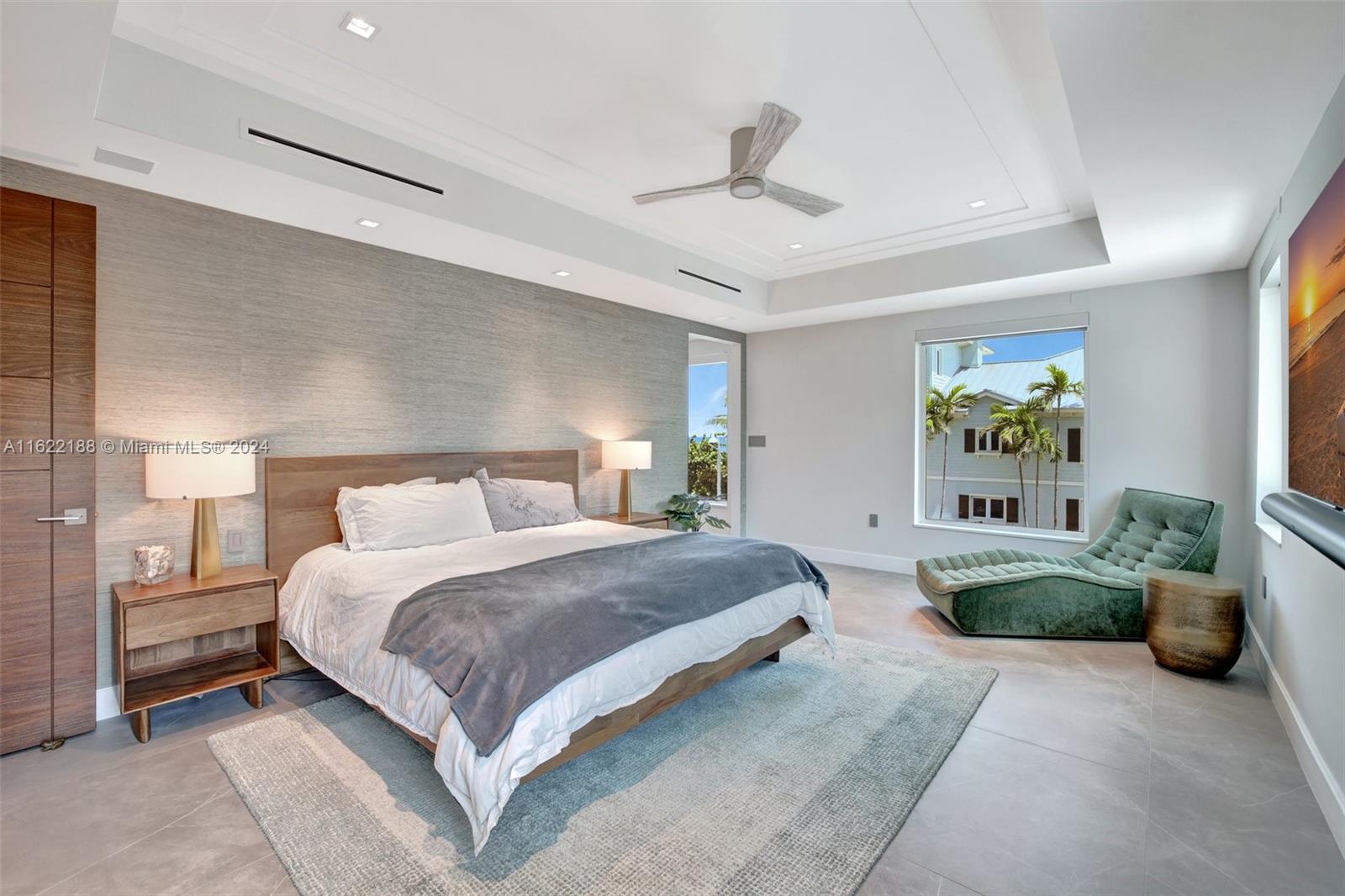 HOLLYWOOD CENTRAL BEACH - Residential Lease
