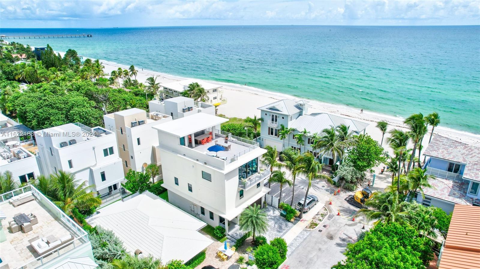 HOLLYWOOD CENTRAL BEACH - Residential Lease