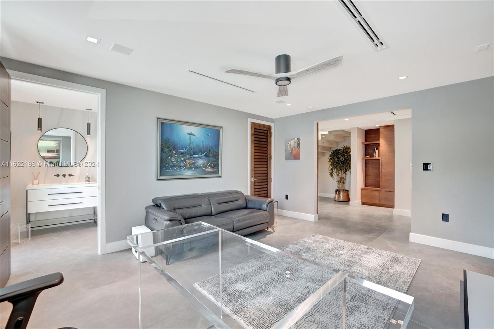 HOLLYWOOD CENTRAL BEACH - Residential Lease