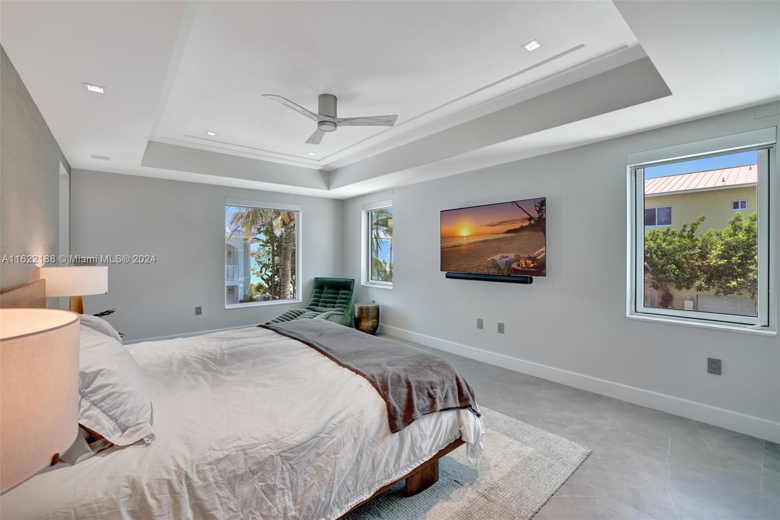 HOLLYWOOD CENTRAL BEACH - Residential Lease