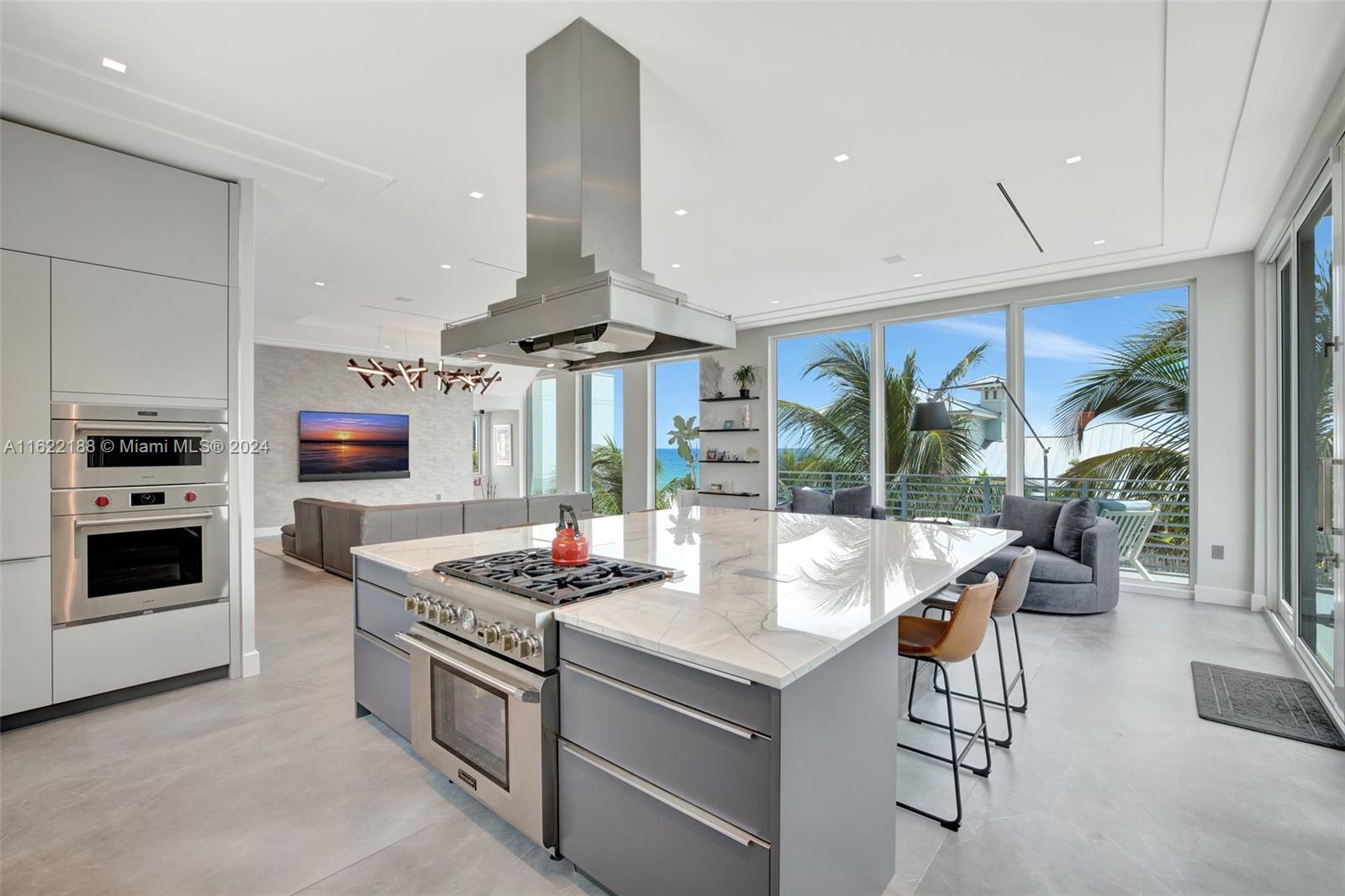 HOLLYWOOD CENTRAL BEACH - Residential Lease