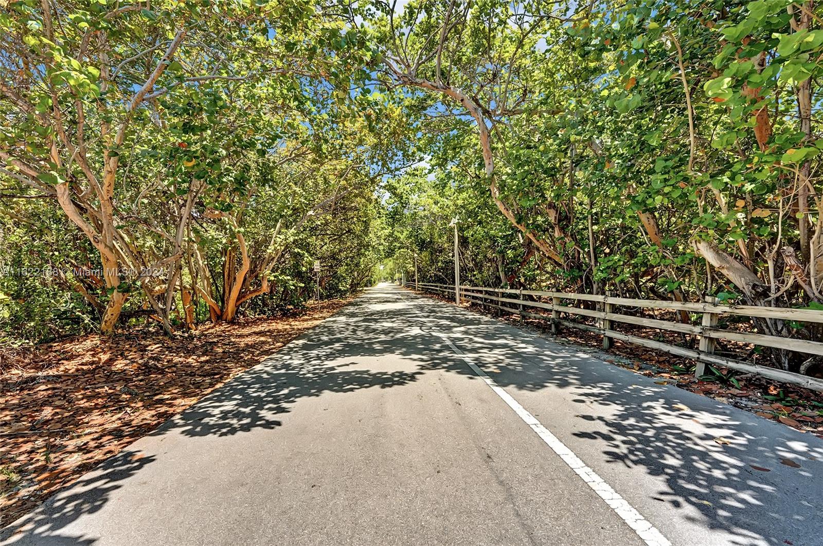 HOLLYWOOD CENTRAL BEACH - Residential Lease